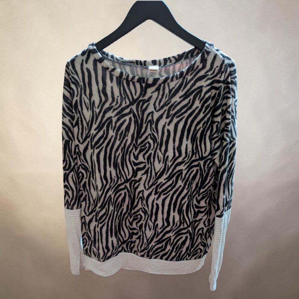 Zebra Print Long Sleeve Top Medium Animal Print Shirt Casual Boho Y2K Trendy - Picture 2 of 7
